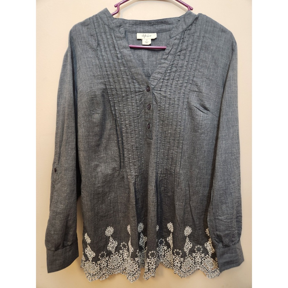 Style & Co Petite Medium PM Blue Chambray Tunic Top White Floral Embroidery Pint